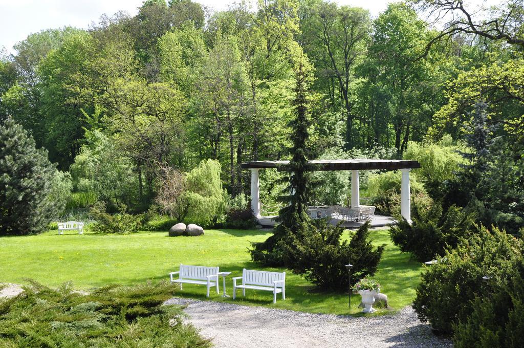 Dwor Giemzow Hotel - Autostrada A1 Lodž Exteriér fotografie